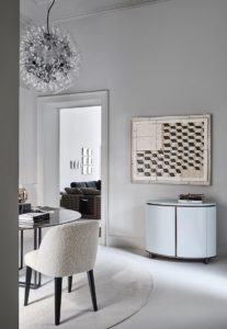 13 Mood-Design_Meridiani_szafka_Elliot. Klejnot w salonie