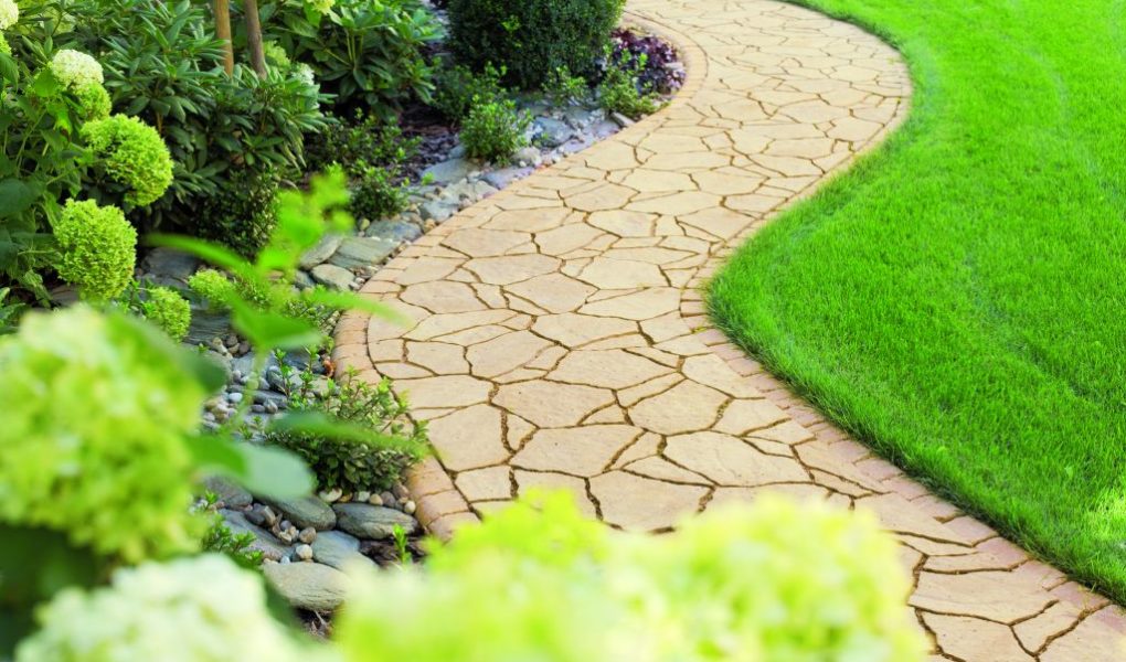 Polbruk Petra(1) Ścieżki w pagórkowatym terenie. Jak poprawnie je wykonać?